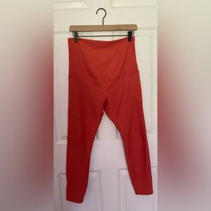 OLD NAVY MATERNITY LEGGINGS